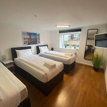 City Apartments Direkt Am Hauptbahnhof - Perfekt Fuer Pendler Und Monteure نومنستر المظهر الخارجي الصورة
