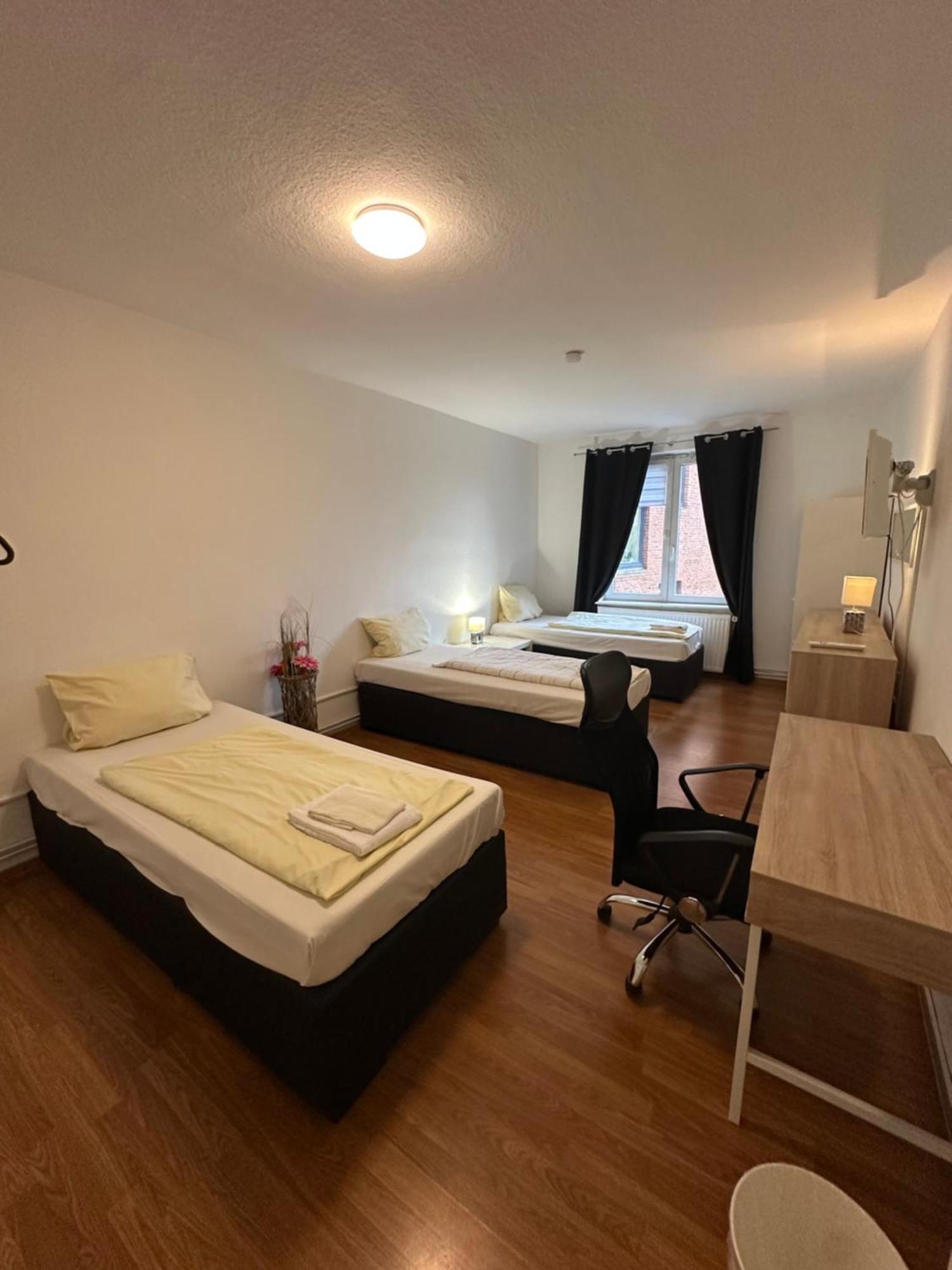 City Apartments Direkt Am Hauptbahnhof - Perfekt Fuer Pendler Und Monteure نومنستر المظهر الخارجي الصورة