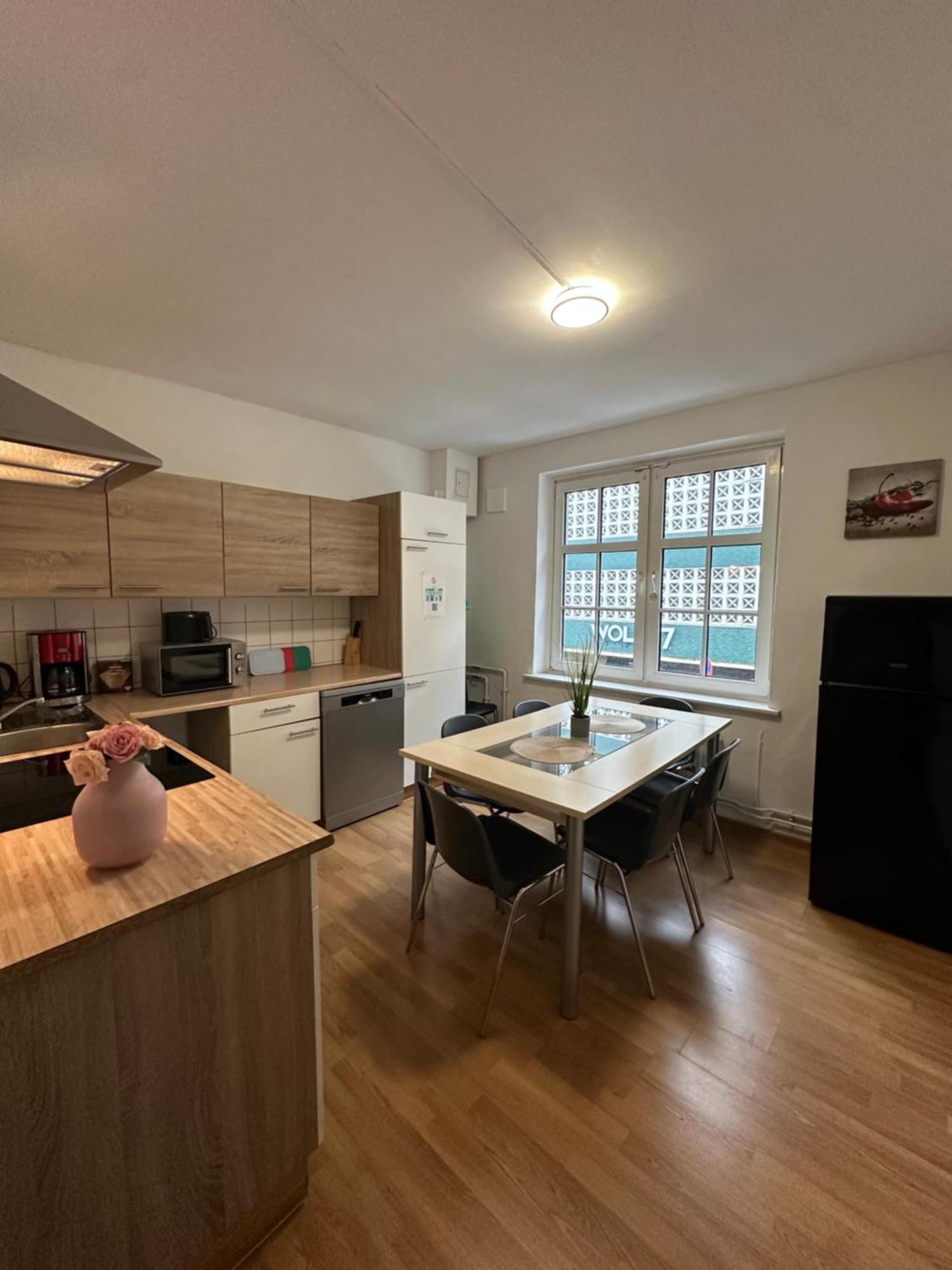 City Apartments Direkt Am Hauptbahnhof - Perfekt Fuer Pendler Und Monteure نومنستر المظهر الخارجي الصورة